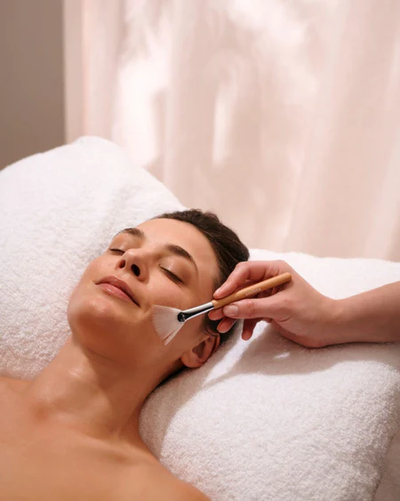 Clinical peel facial