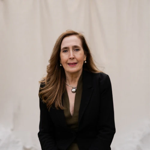 Dr Sonia Davison